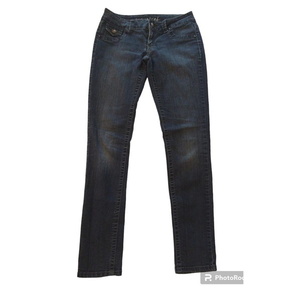 Maurices skinny size 9 dark wash jeans - Picture 1 of 8